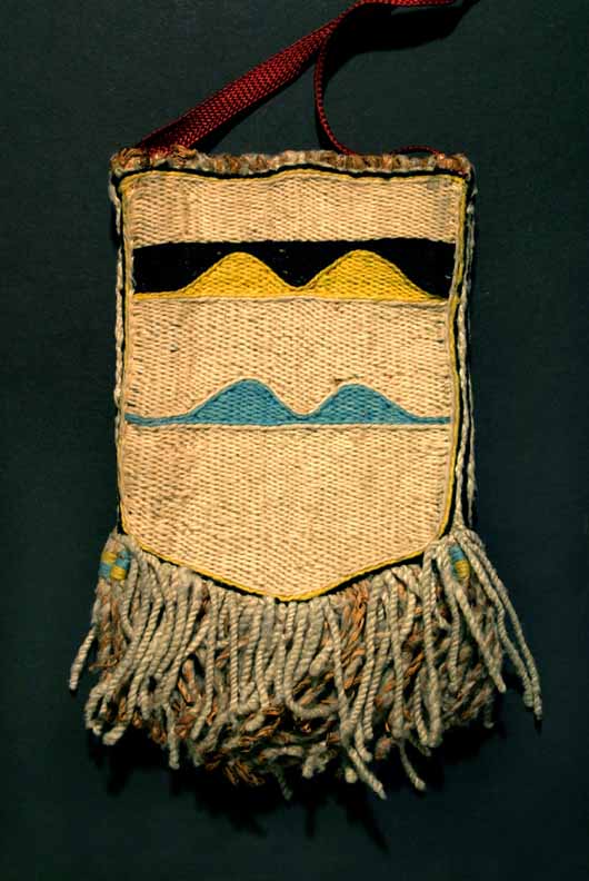 TLINGIT CHILKAT WOVEN POUCH REPRESENTING A KILLER WHALE