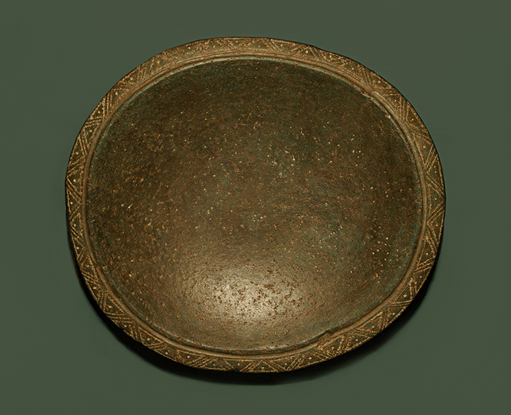 CARVED AND INCISED CHUMASH SHALLOW STONE BOWL 5